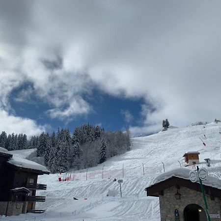 Valmorel Studio Skis Aux Pieds Exterior photo